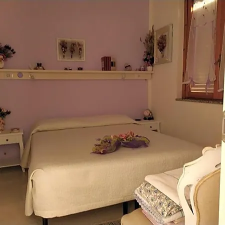 فندق مبيت وإفطار Sa Brobei 3*
